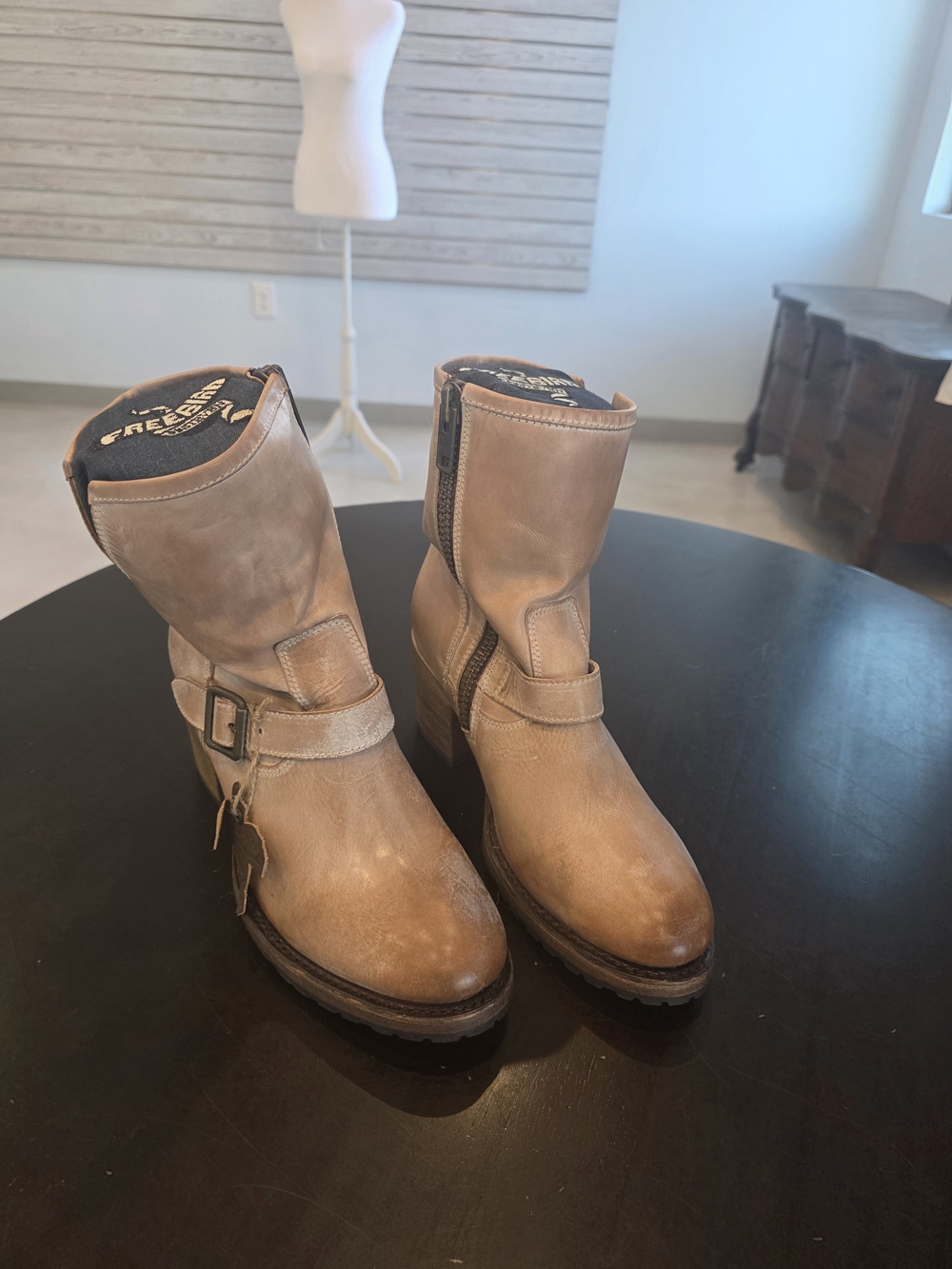 Tan Leather Carlito Low-Calf Heeled Boots